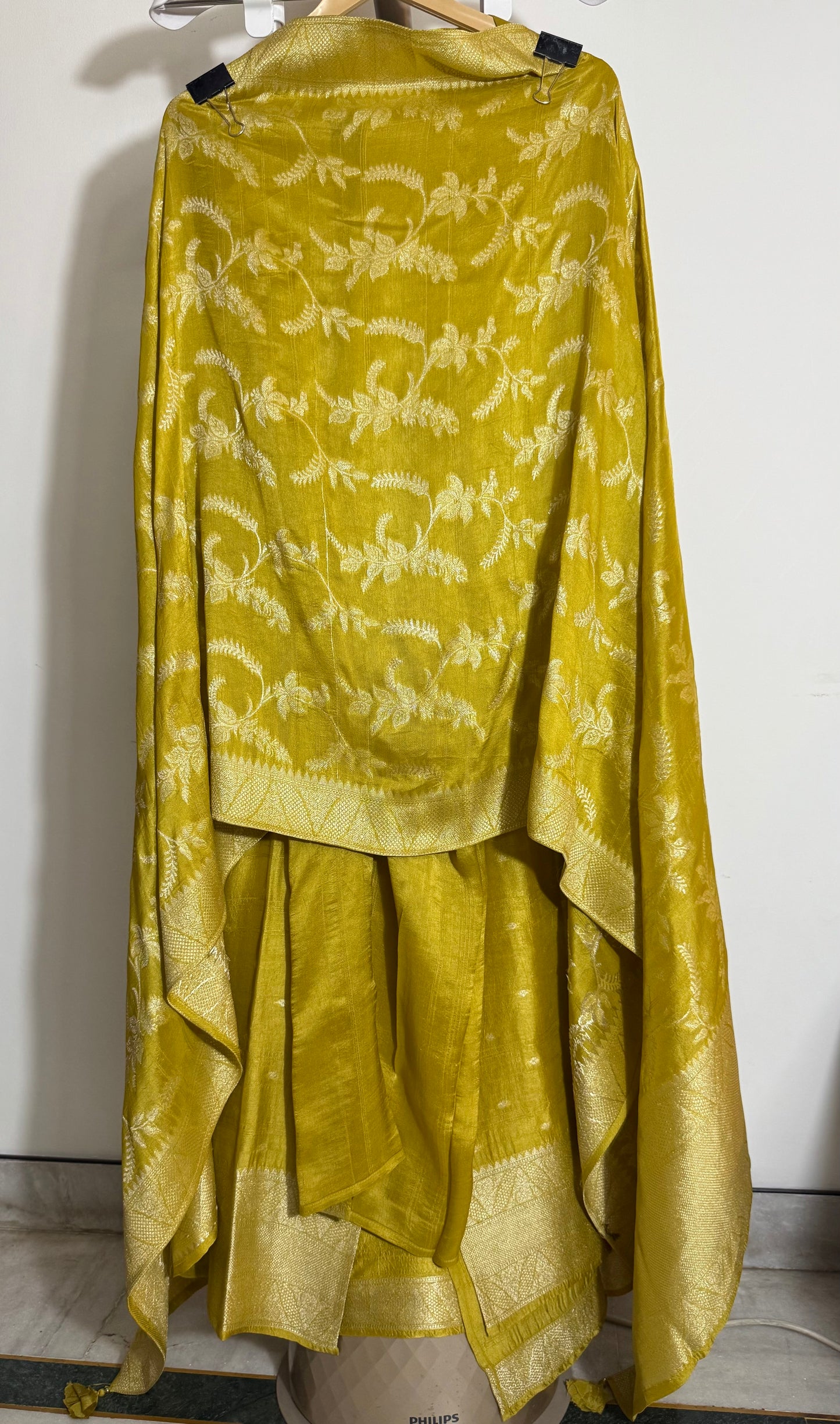 Saffron Regal