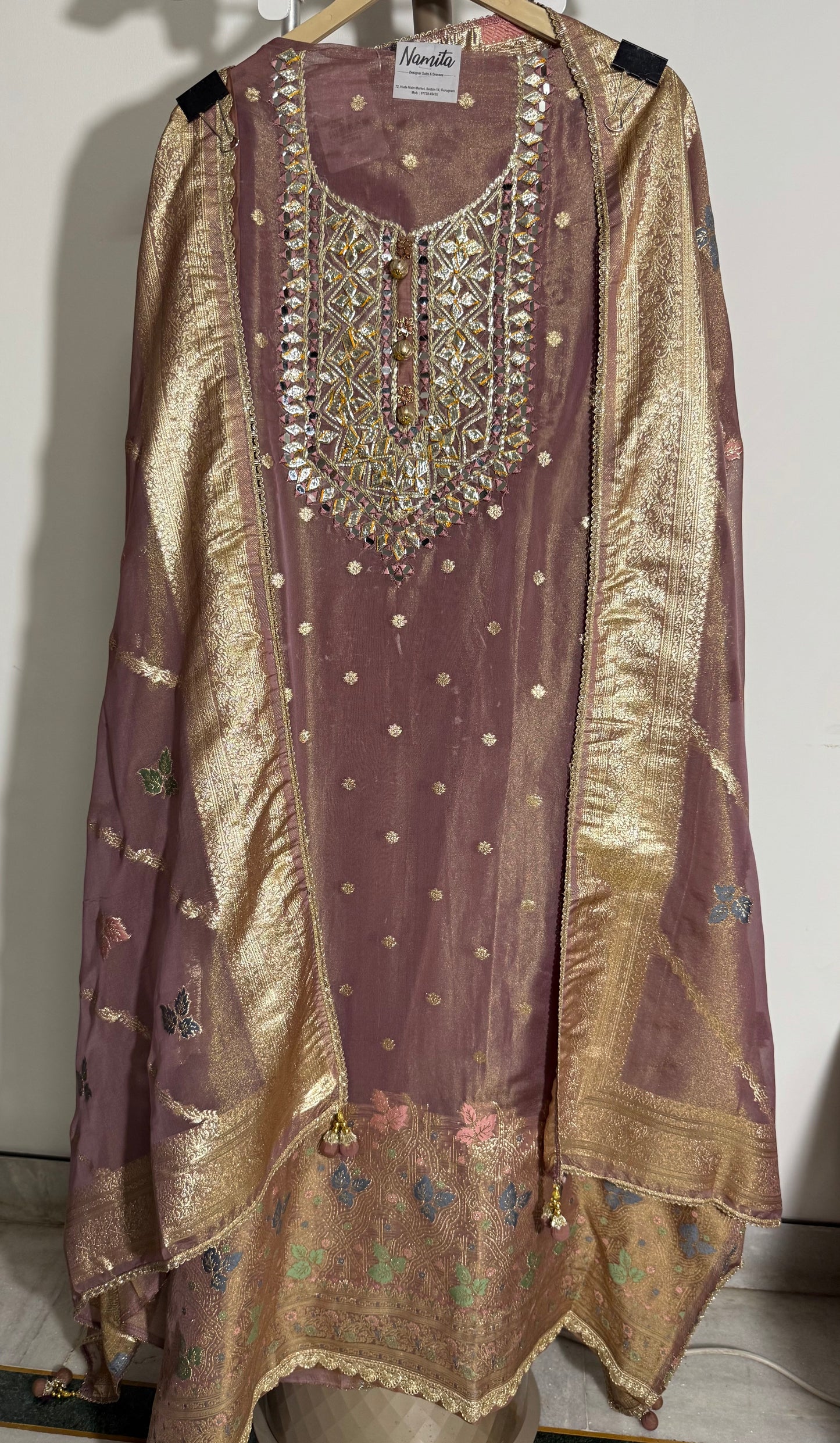 Vintage Glint