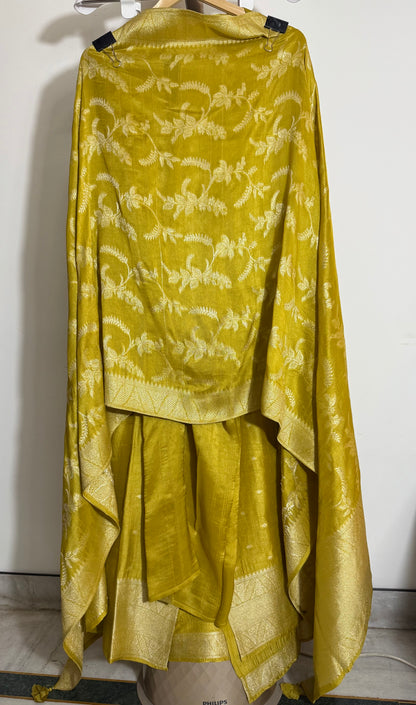 Saffron Regal